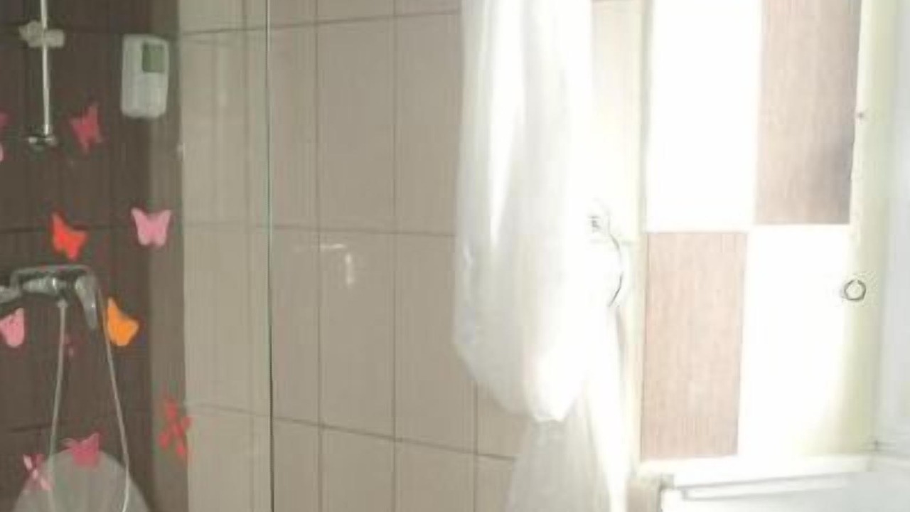 Photo of Bathroom in Saint-Cirgues-de-Jordanne