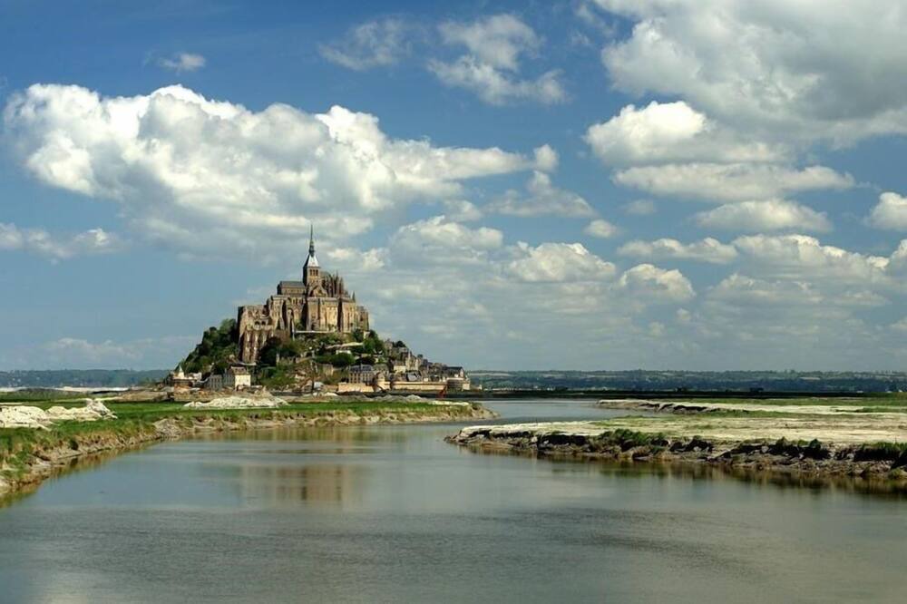 Photo of Others in Saint-Coulomb