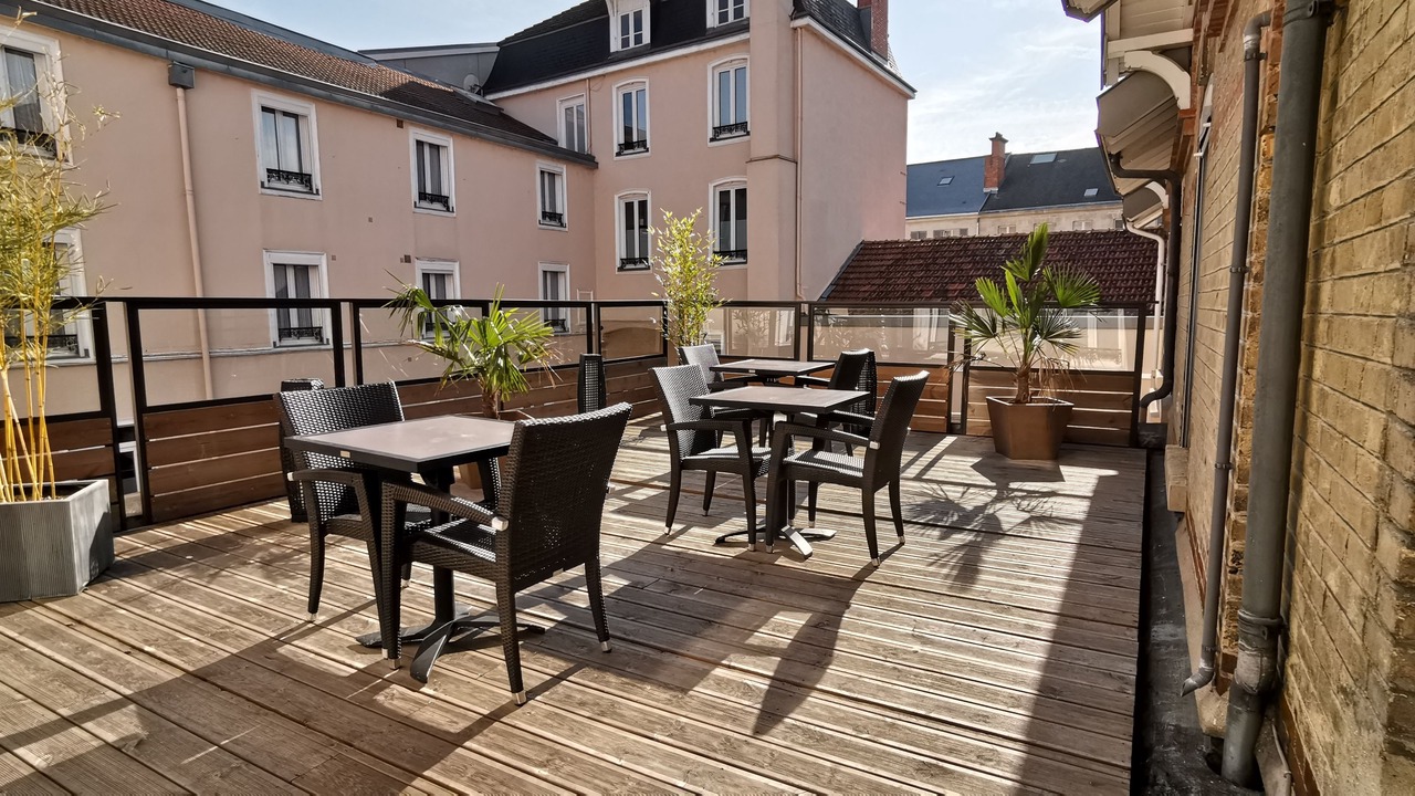Photo of Patio Balcony in Chalons-en-Champagne