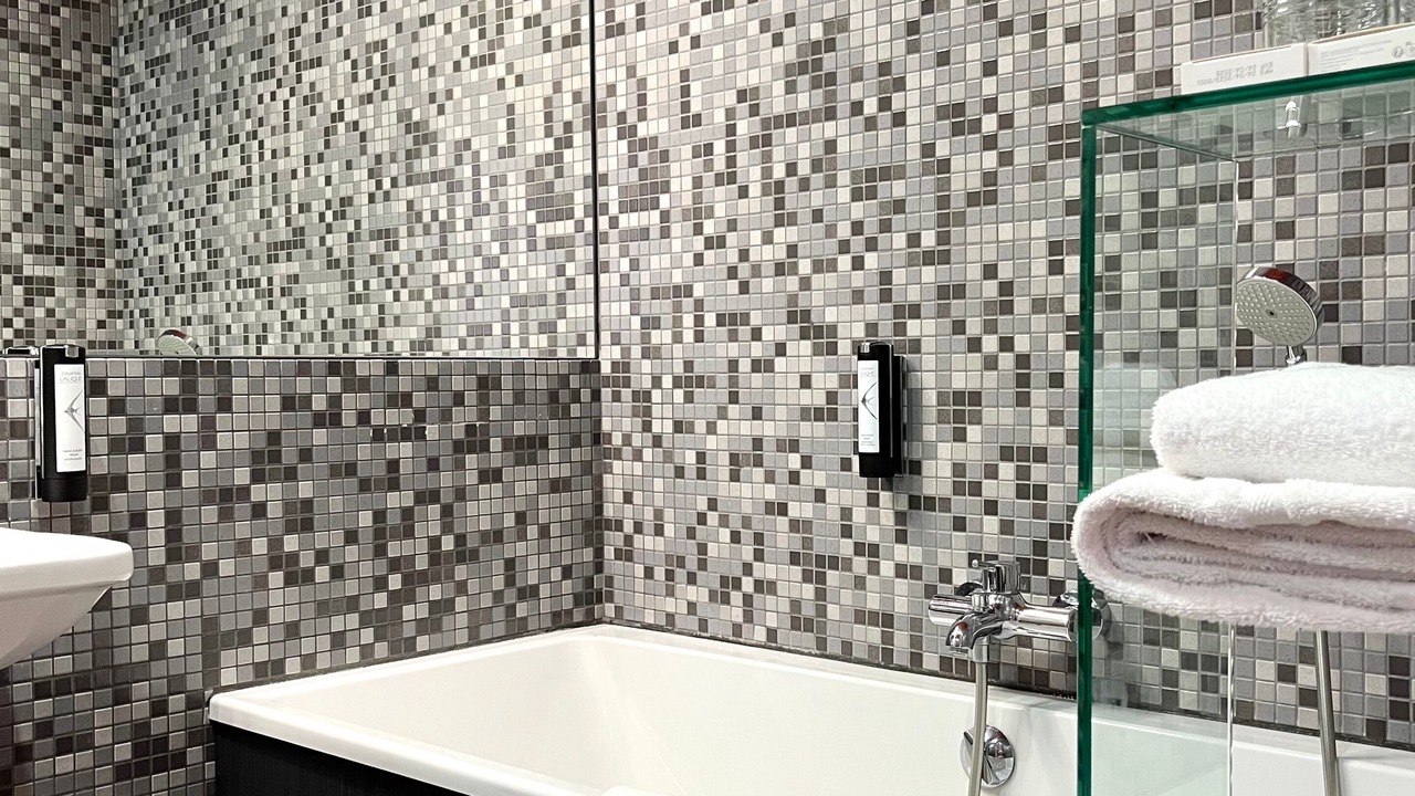 Photo of Bathroom in Chalons-en-Champagne