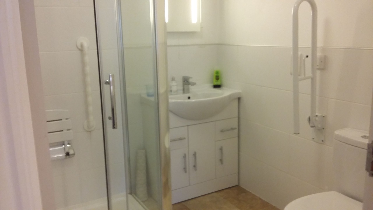 Photo of Bathroom in Aldringham