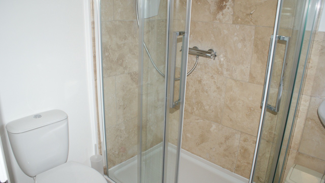 Photo of Bathroom in Aldringham