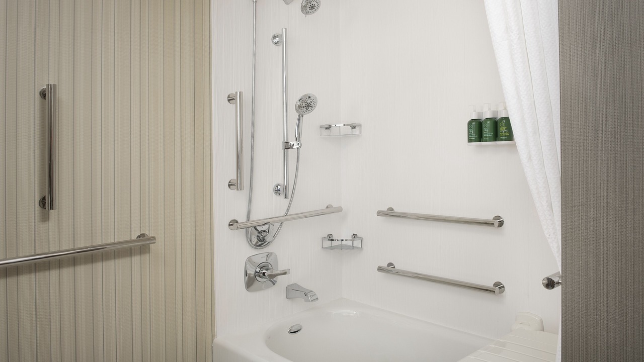 Photo of Bathroom in Albion
