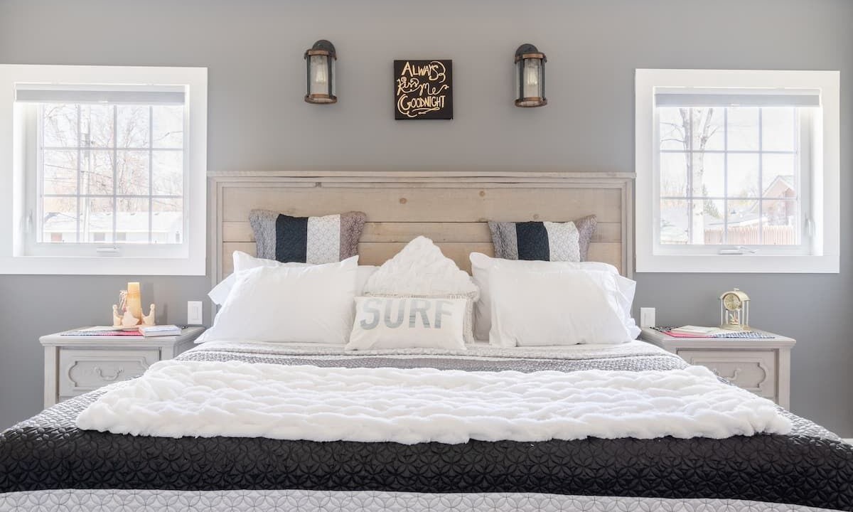 Photo of Bedroom in Crystal Beach