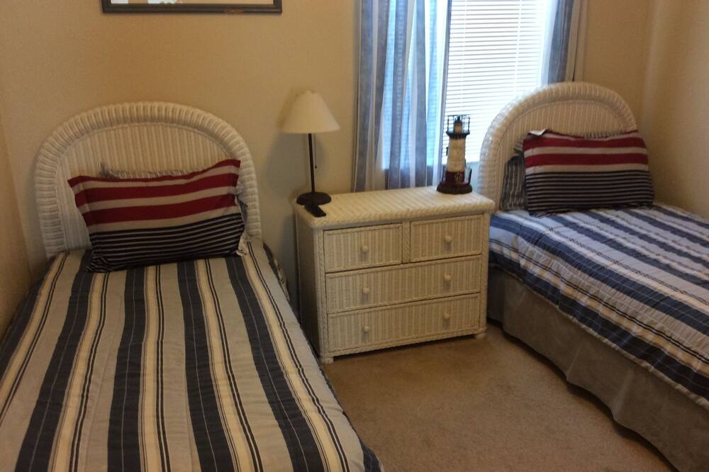 Photo of Bedroom in Windsor Palms