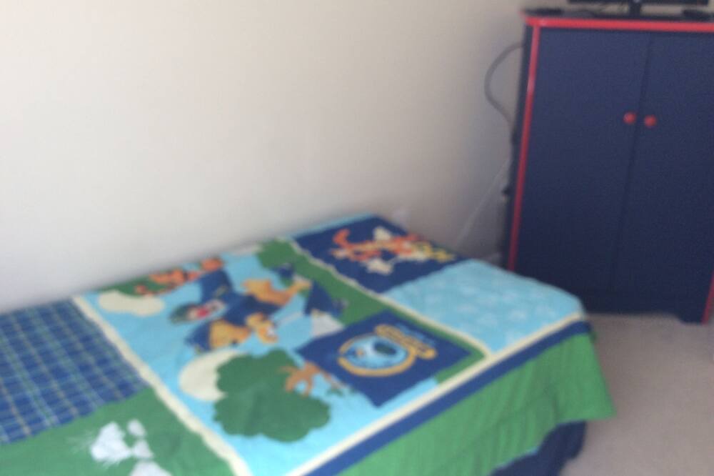 Photo of Bedroom in Windsor Palms