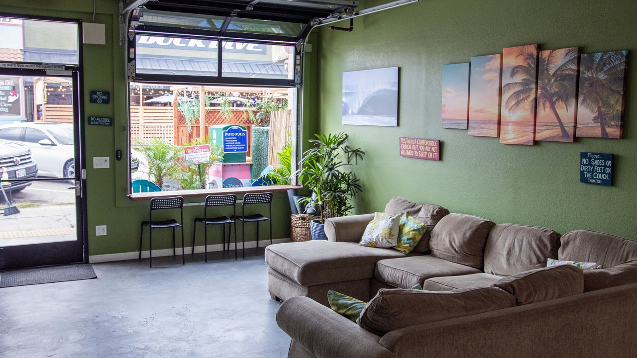 Photo of Livingroom in Pacific Beach