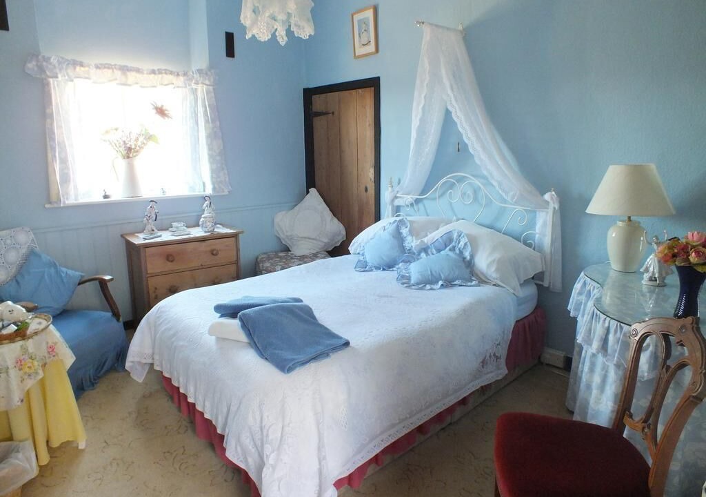 Photo of Bedroom in Abbotsbury