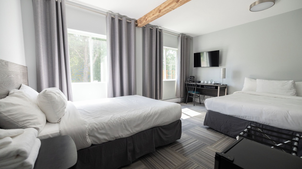 Photo of Bedroom in Saint-Gabriel-de-Valcartier
