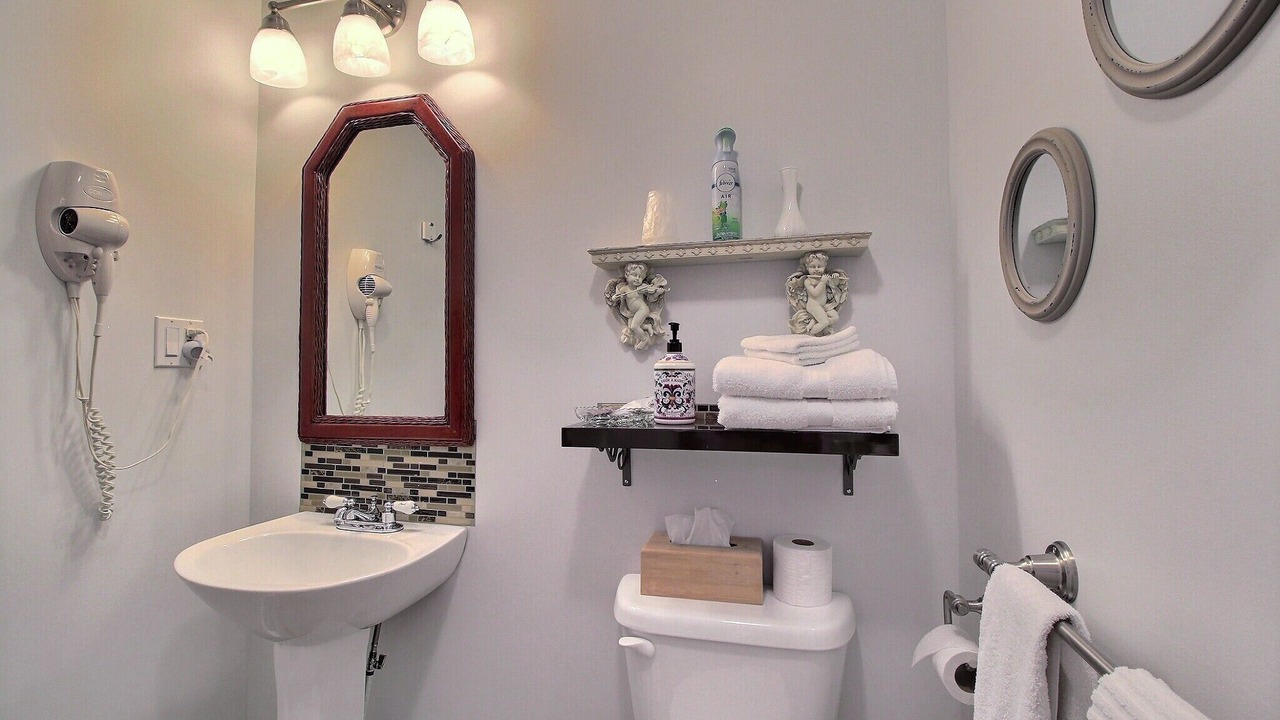 Photo of Bathroom in Normandin