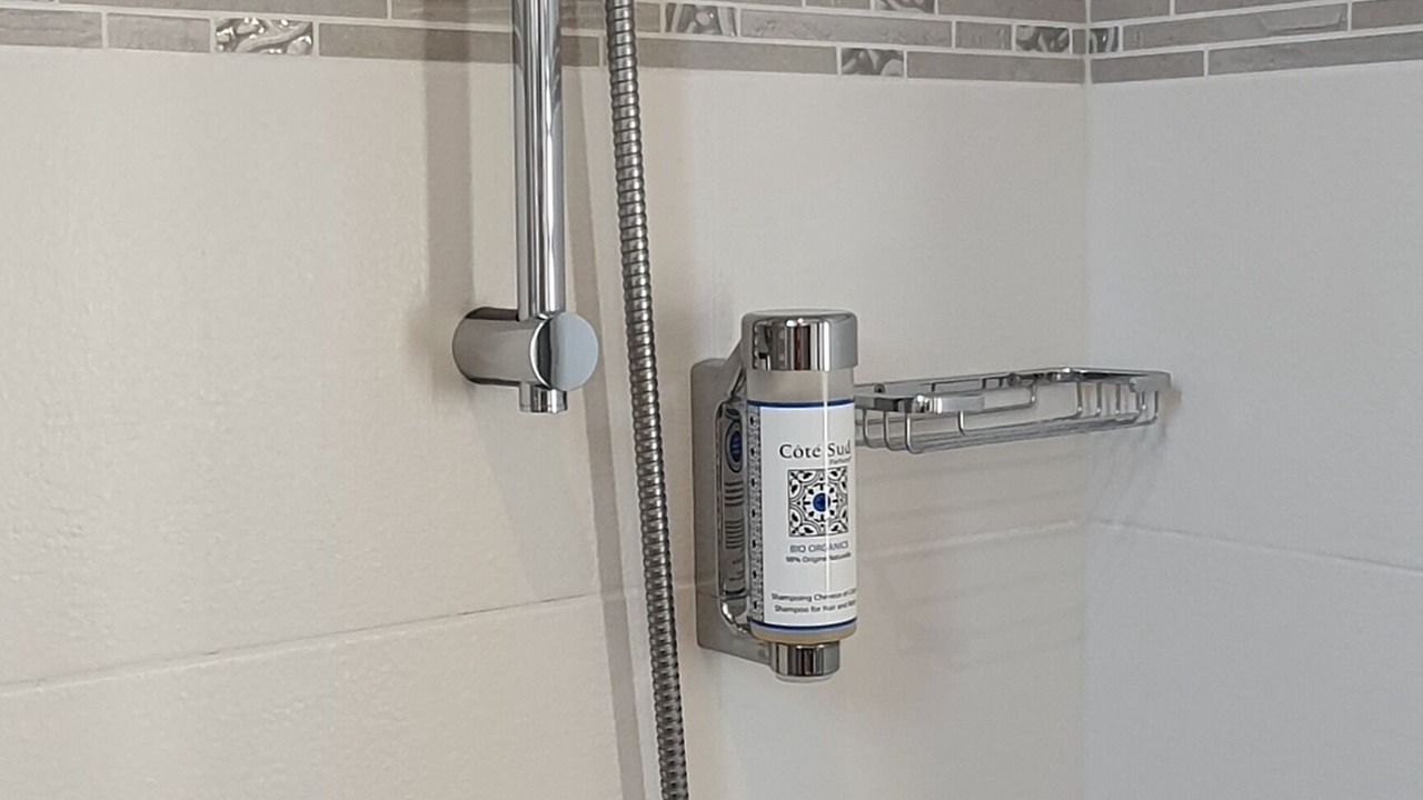 Photo of Bathroom in Labarthe-sur-Leze