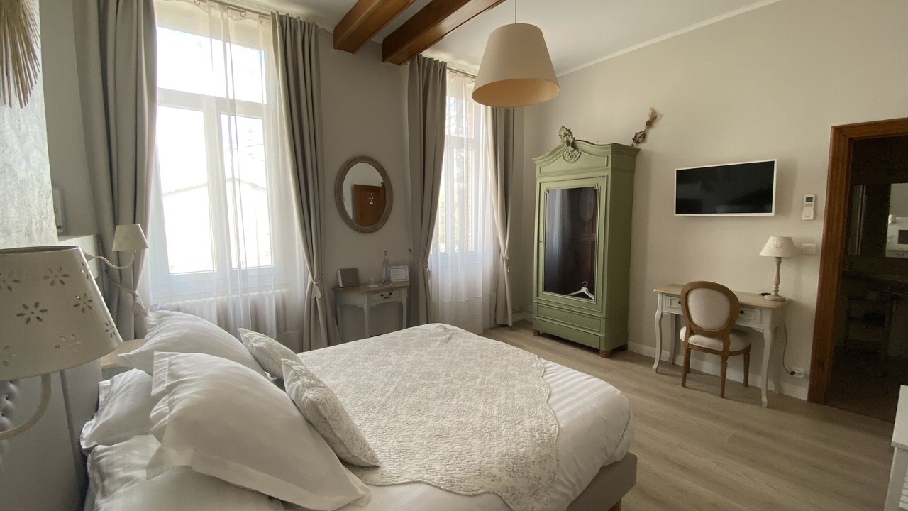 Photo of Bedroom in Labarthe-sur-Leze