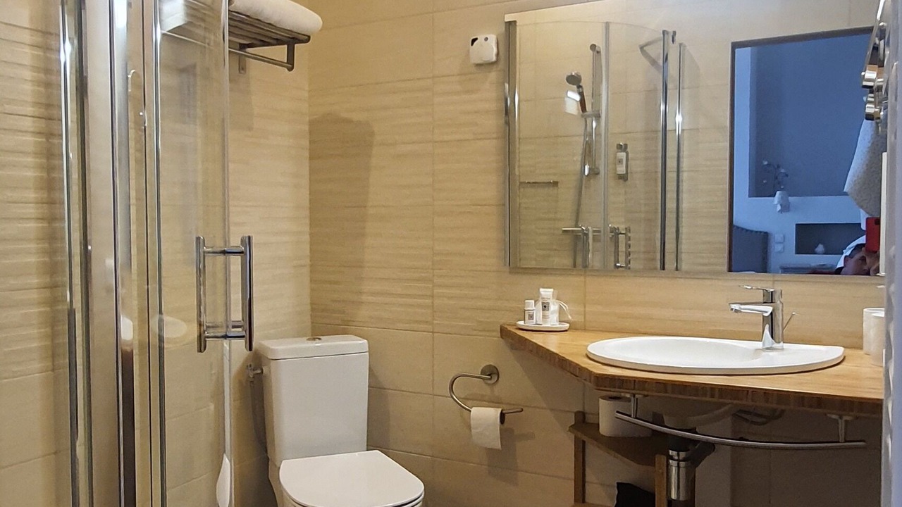 Photo of Bathroom in Labarthe-sur-Leze