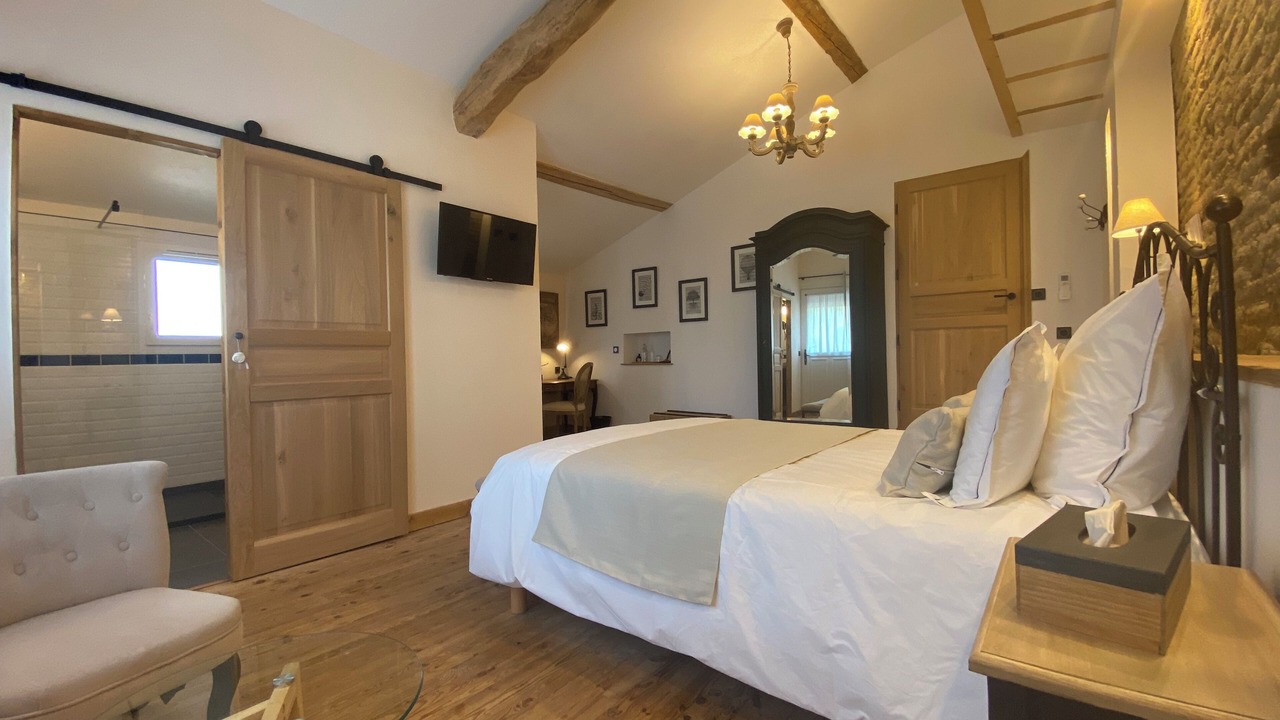 Photo of Bedroom in Labarthe-sur-Leze