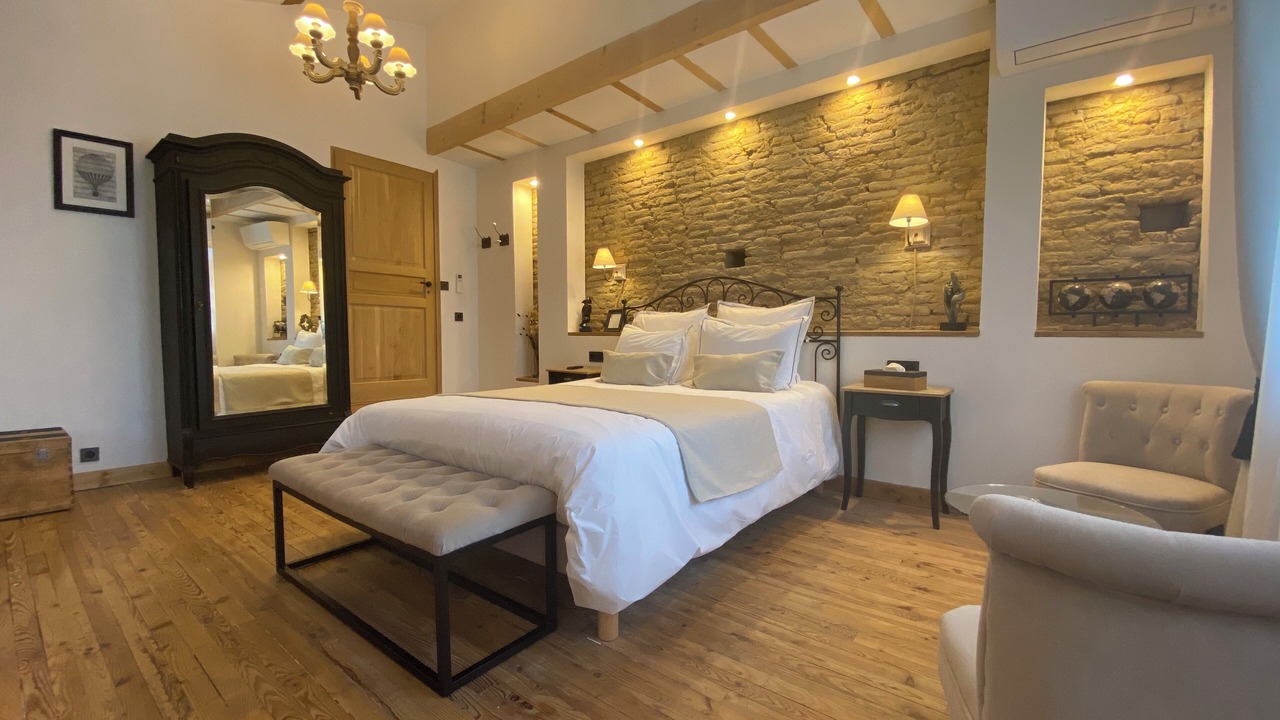 Photo of Bedroom in Labarthe-sur-Leze