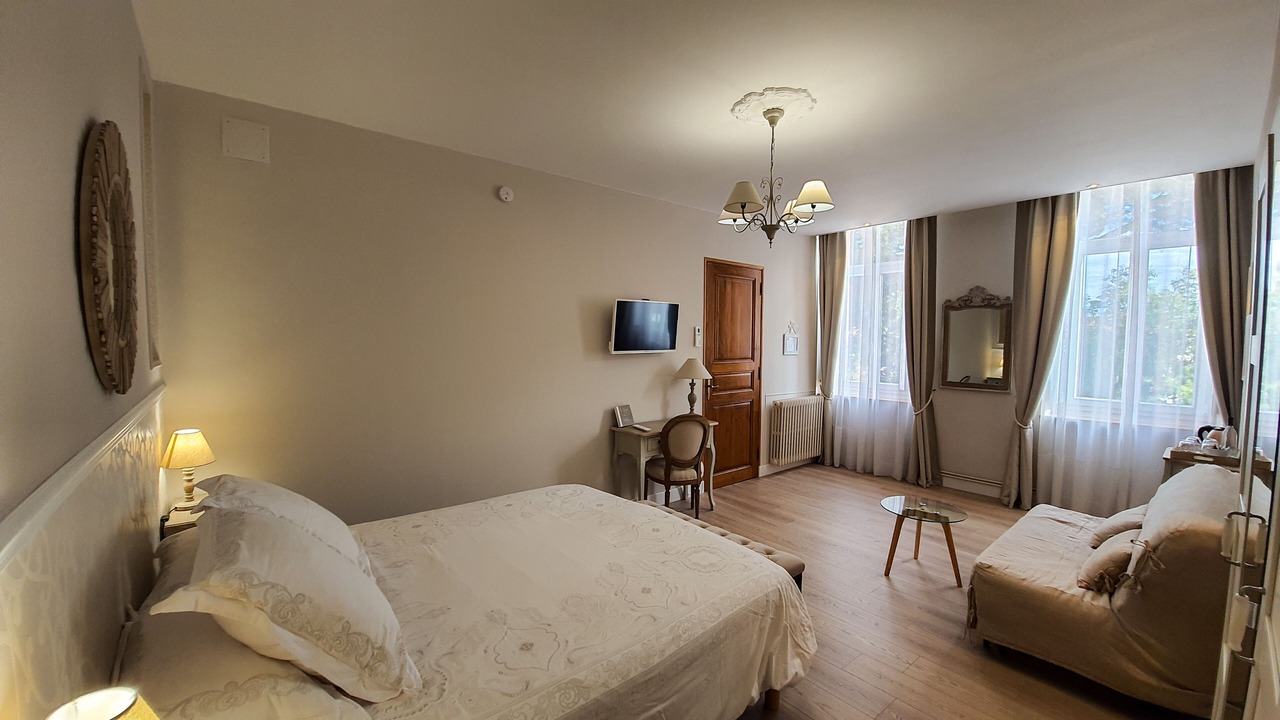 Photo of Bedroom in Labarthe-sur-Leze