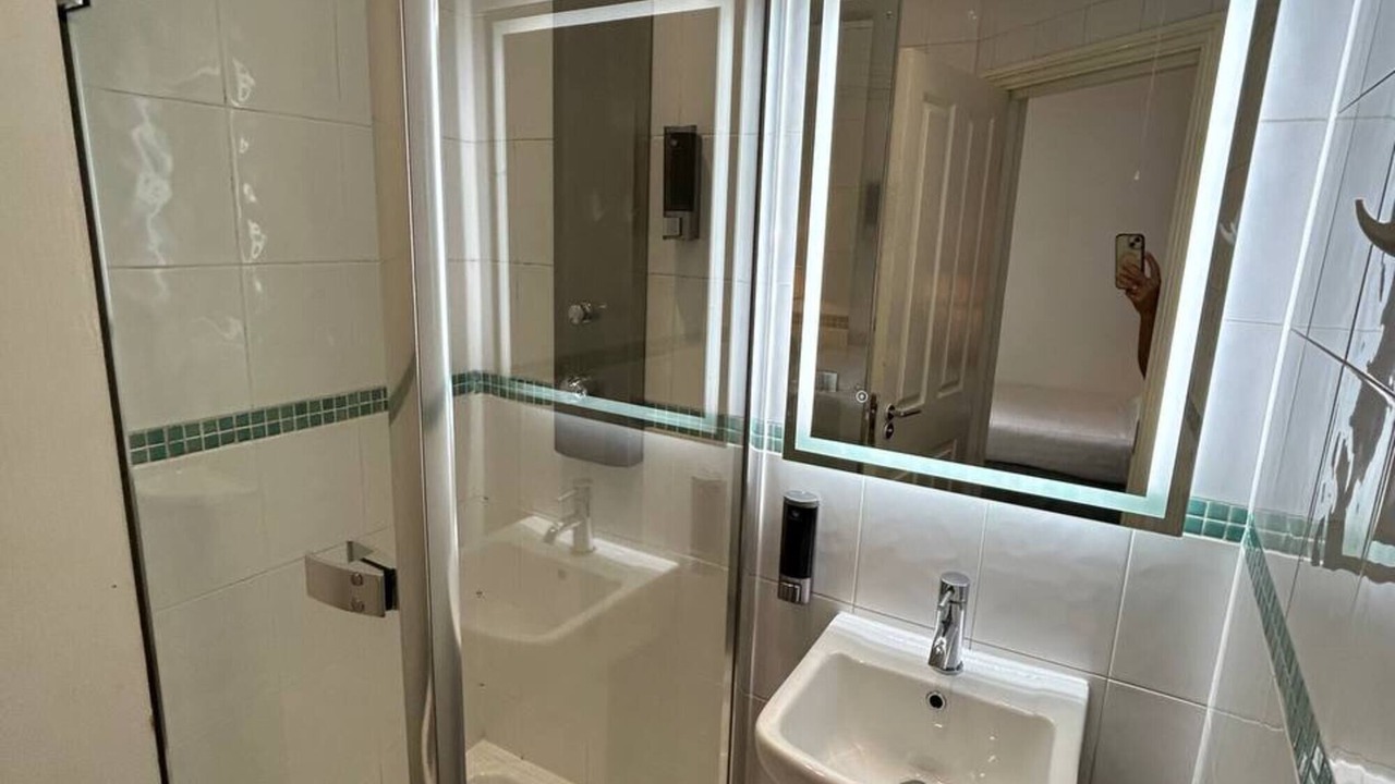 Photo of Bathroom in Newquay City Centre