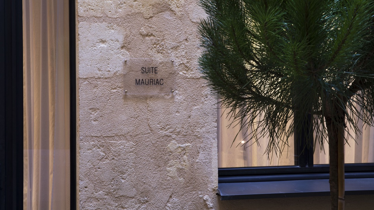 Photo of Bedroom in Bordeaux City Centre