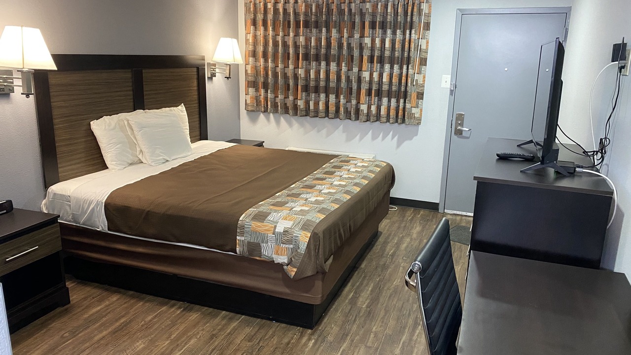 Photo of Bedroom in Glen Mills