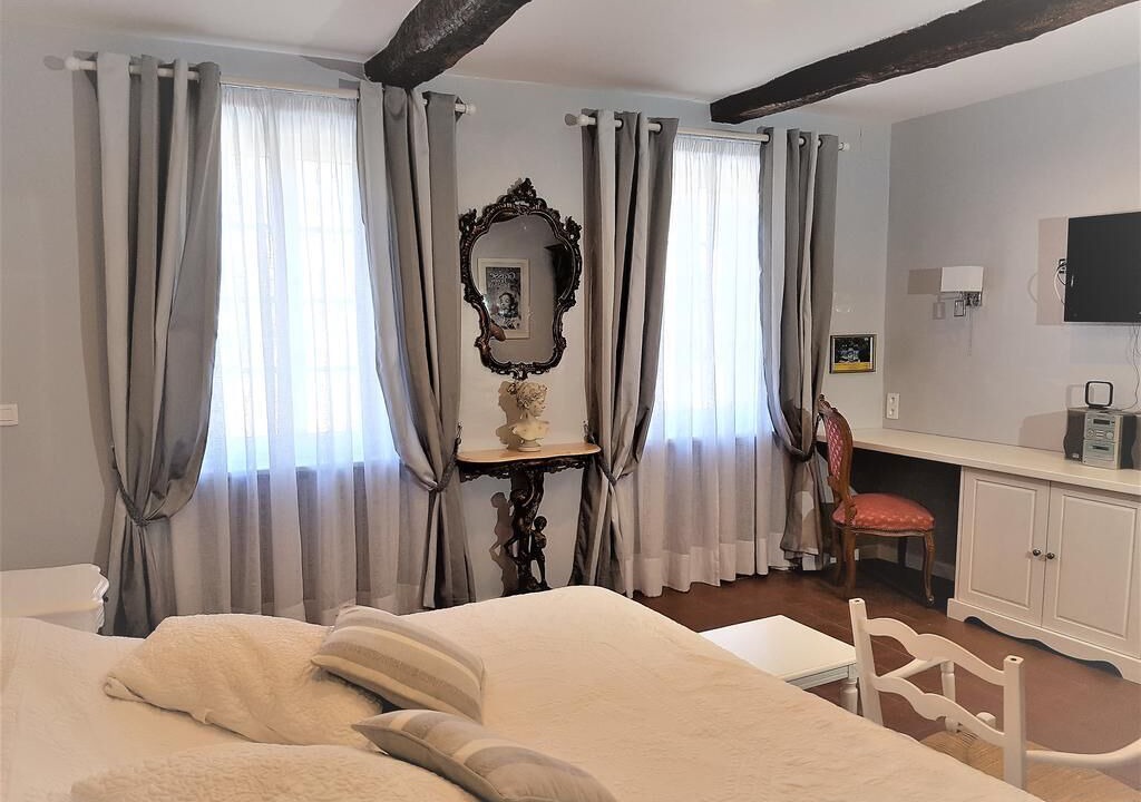 Photo of Bedroom in Grasse
