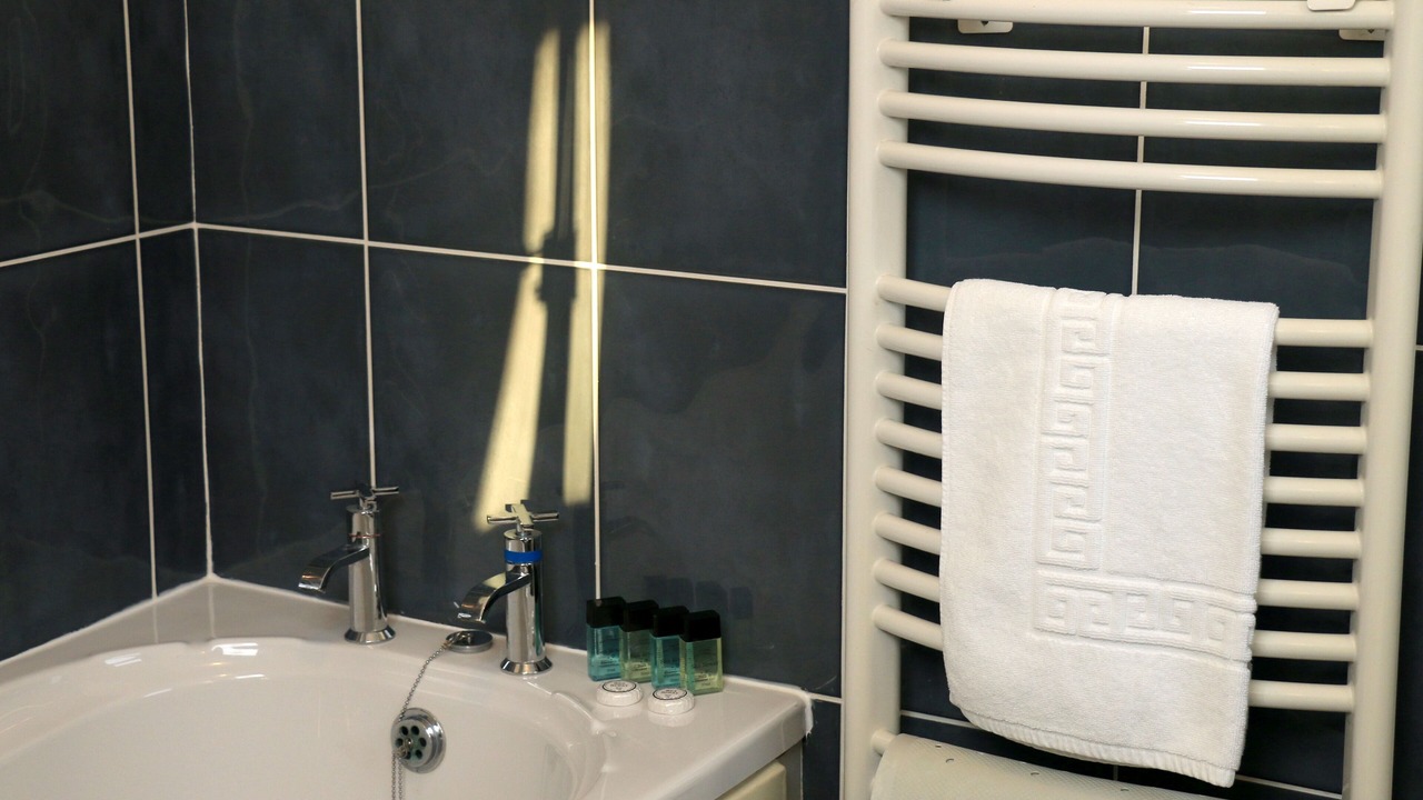 Photo of Bathroom in Church Crookham