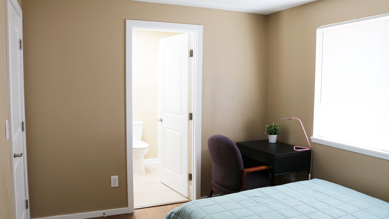 Photo of Bathroom in Haller Lake