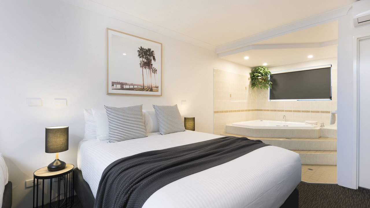 Photo of Others in Forster