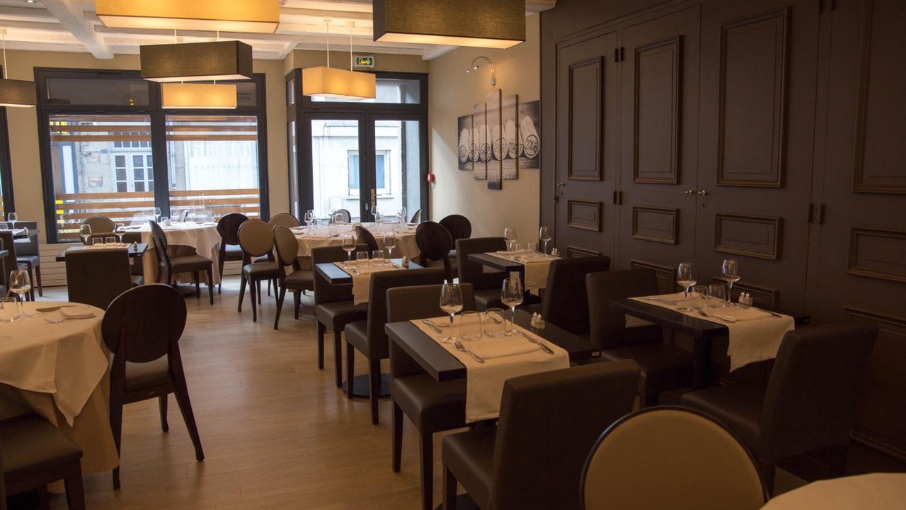 Photo of Others in Vire