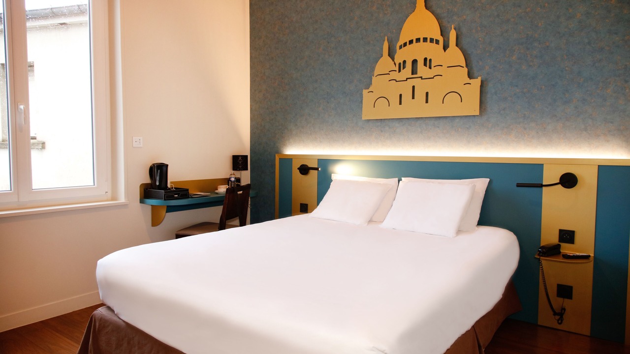 Photo of Bedroom in Vire