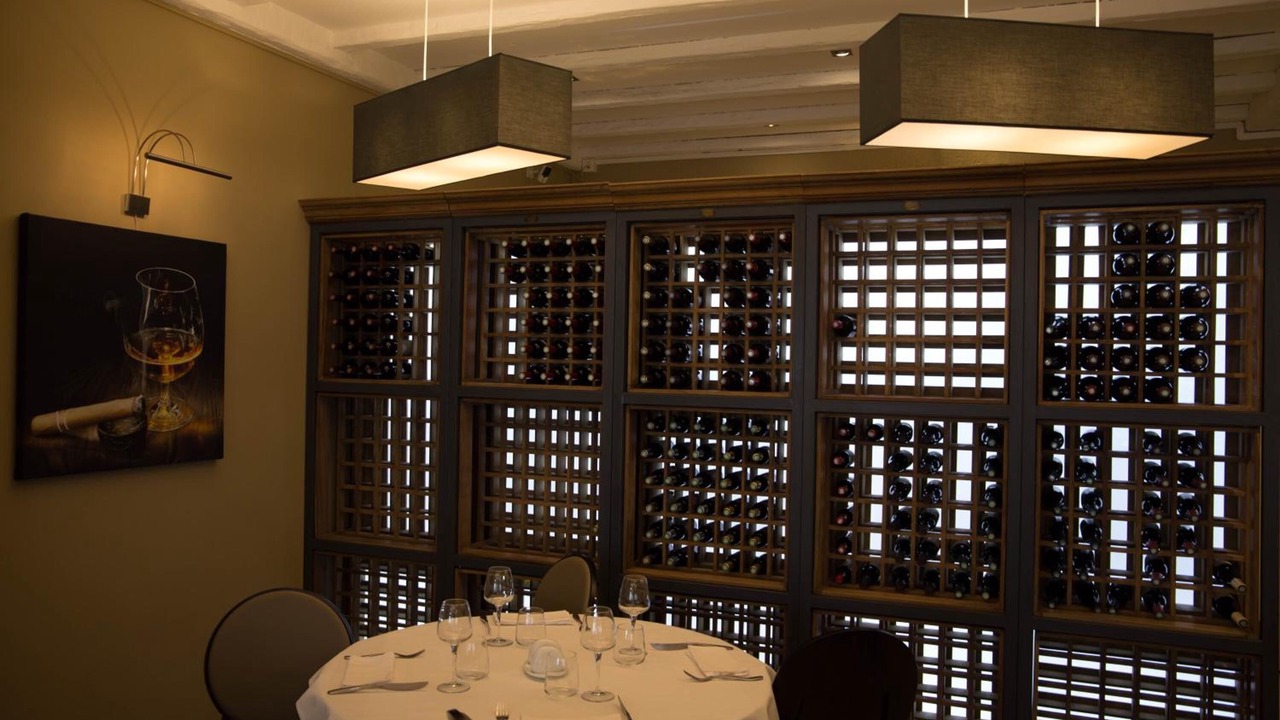 Photo of Others in Vire