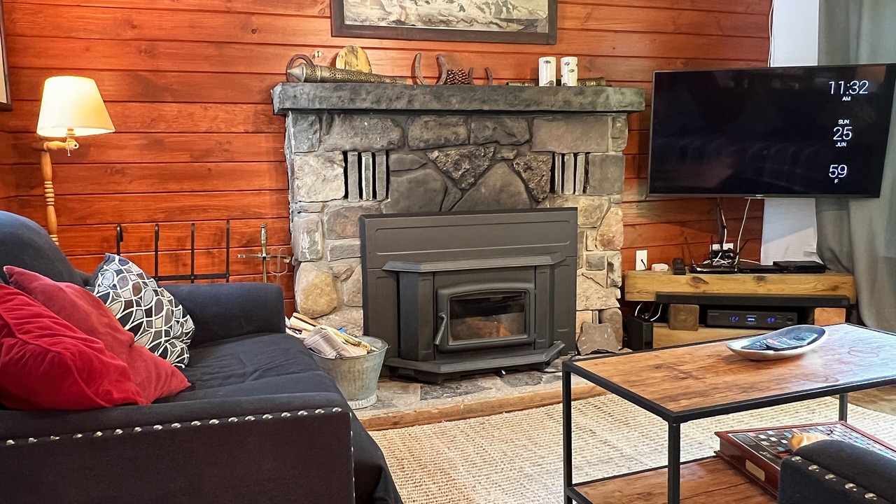 Photo of Livingroom in Tannersville