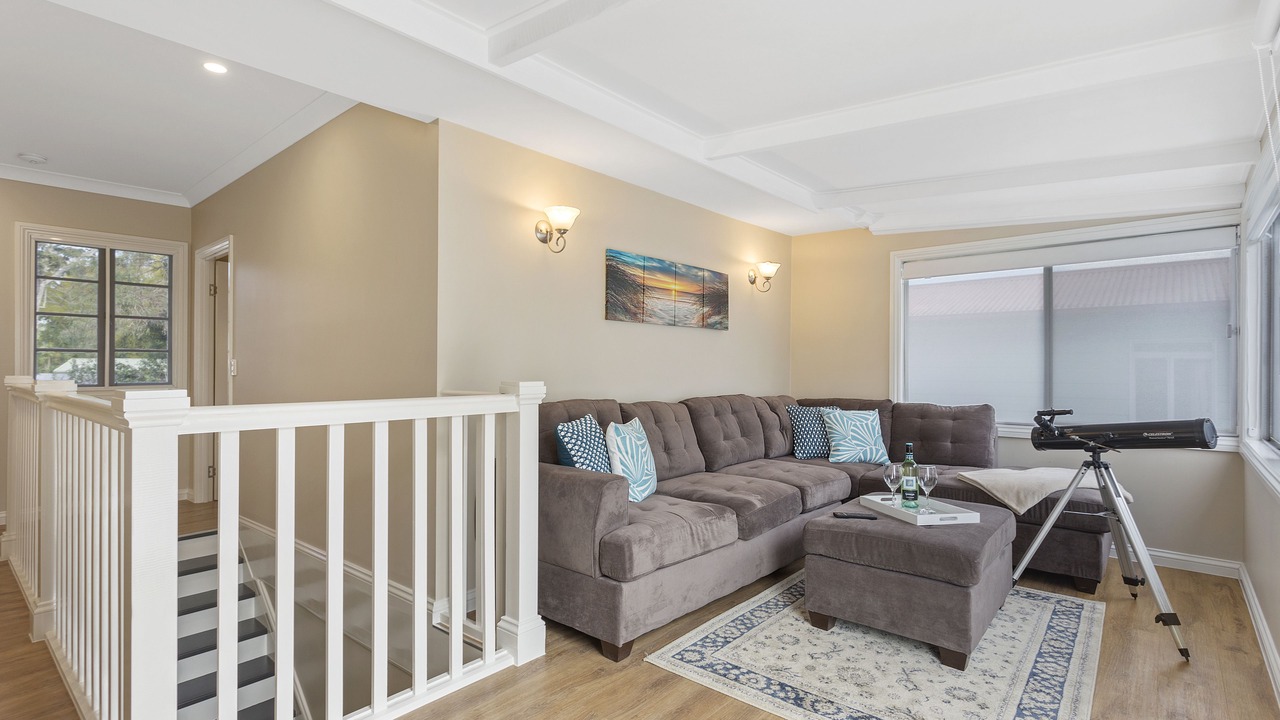 Photo of Livingroom in Deception Bay