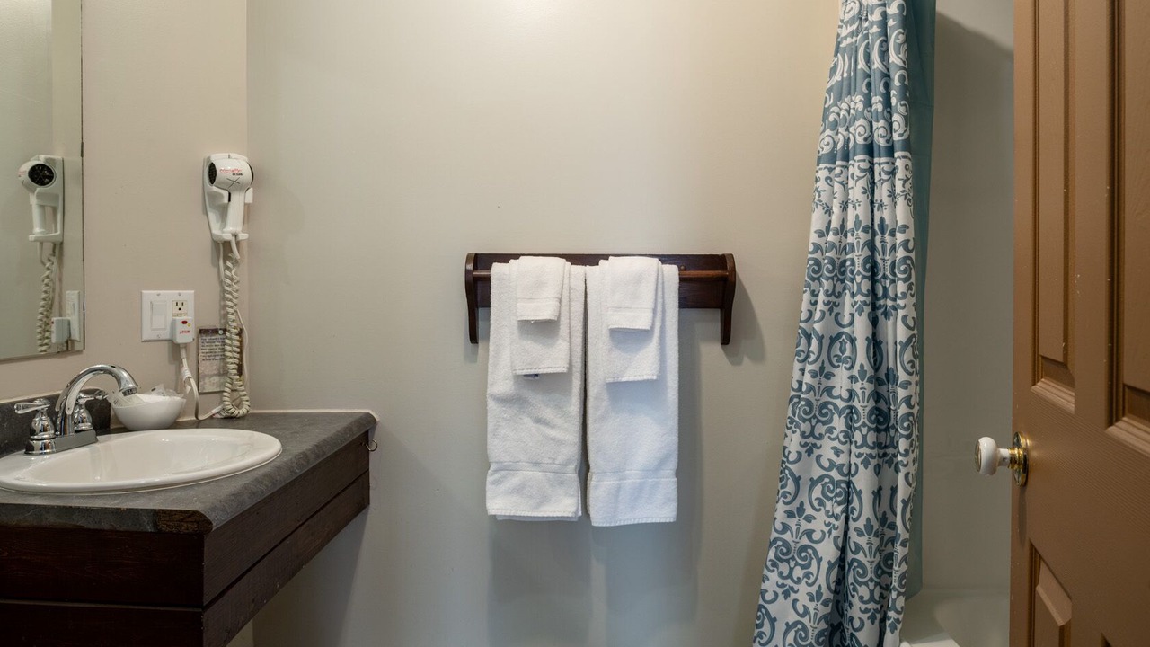 Photo of Bathroom in Saint Aime Des Lacs