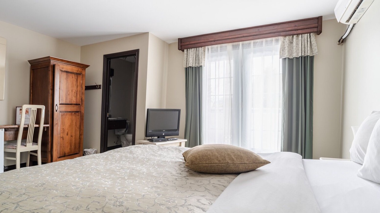 Photo of Bedroom in Saint Aime Des Lacs
