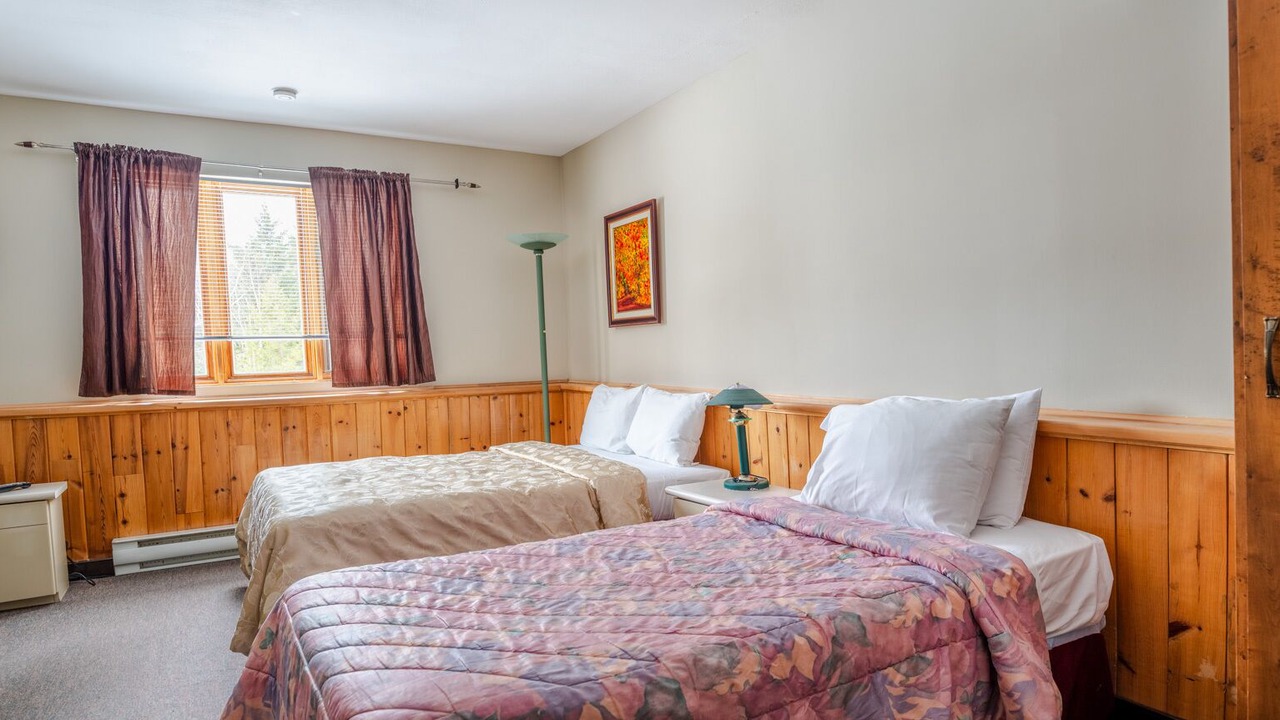 Photo of Bedroom in Saint Aime Des Lacs