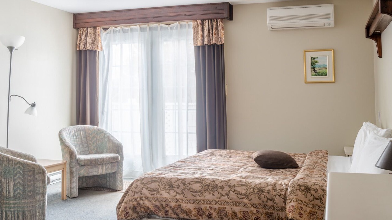 Photo of Bedroom in Saint Aime Des Lacs