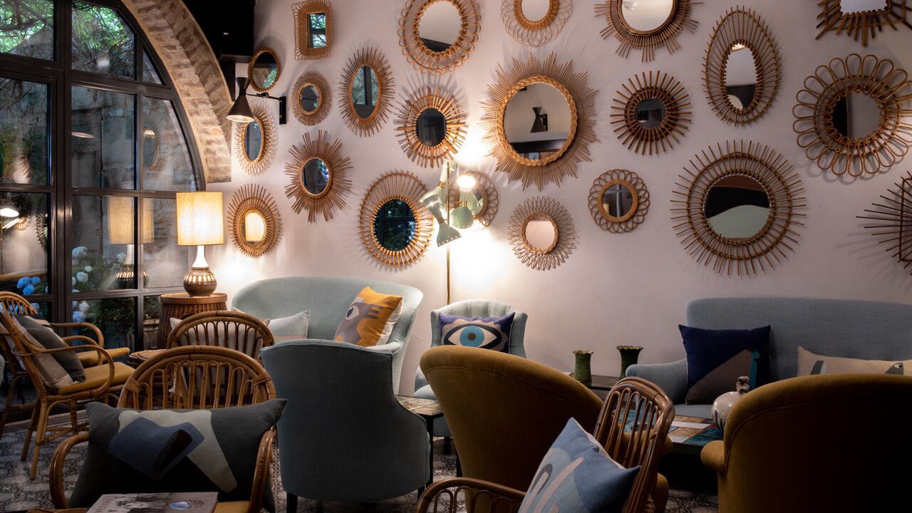 Photo of Others in Banne