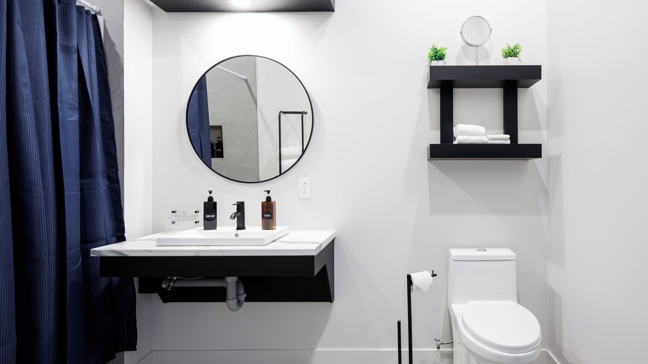 Photo of Bathroom in Rawdon