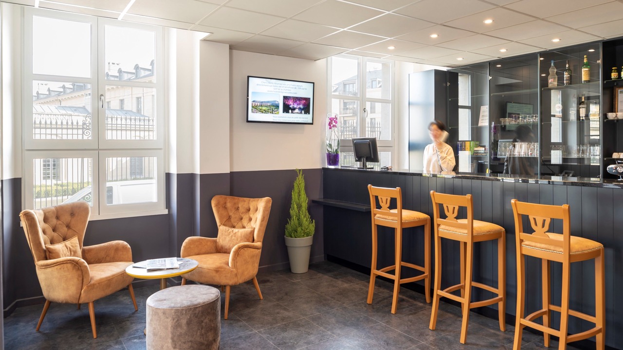 Photo of Others in Notre-Dame