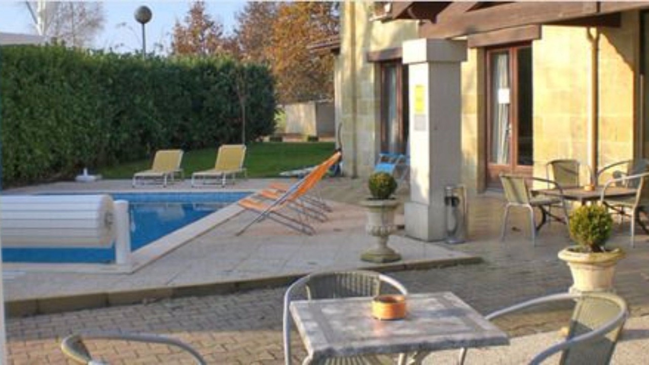 Photo of Patio Balcony in Vayres