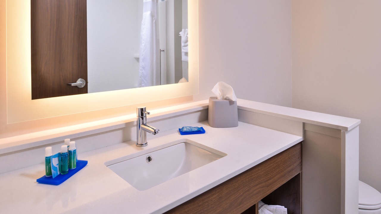 Photo of Bathroom in Farmville
