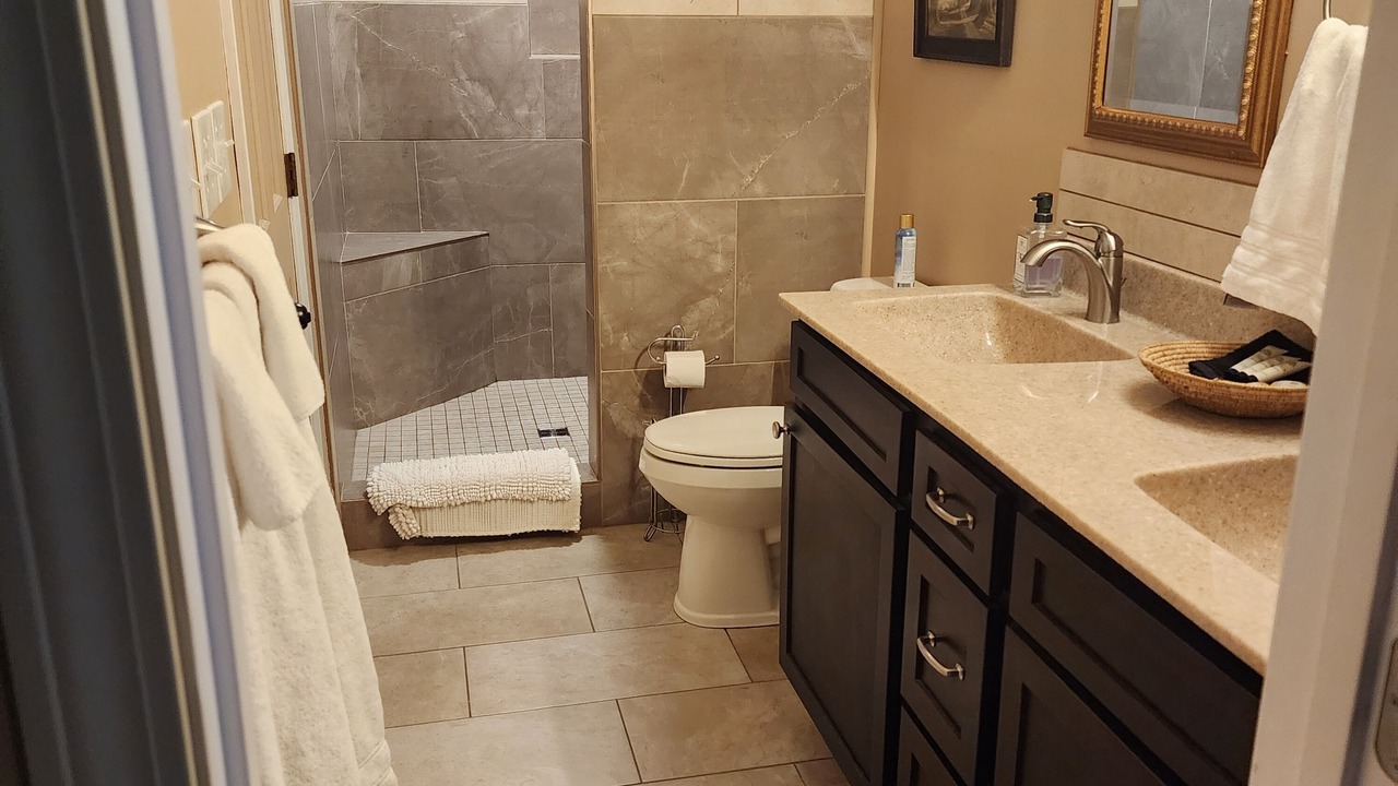 Photo of Bathroom in Russellville