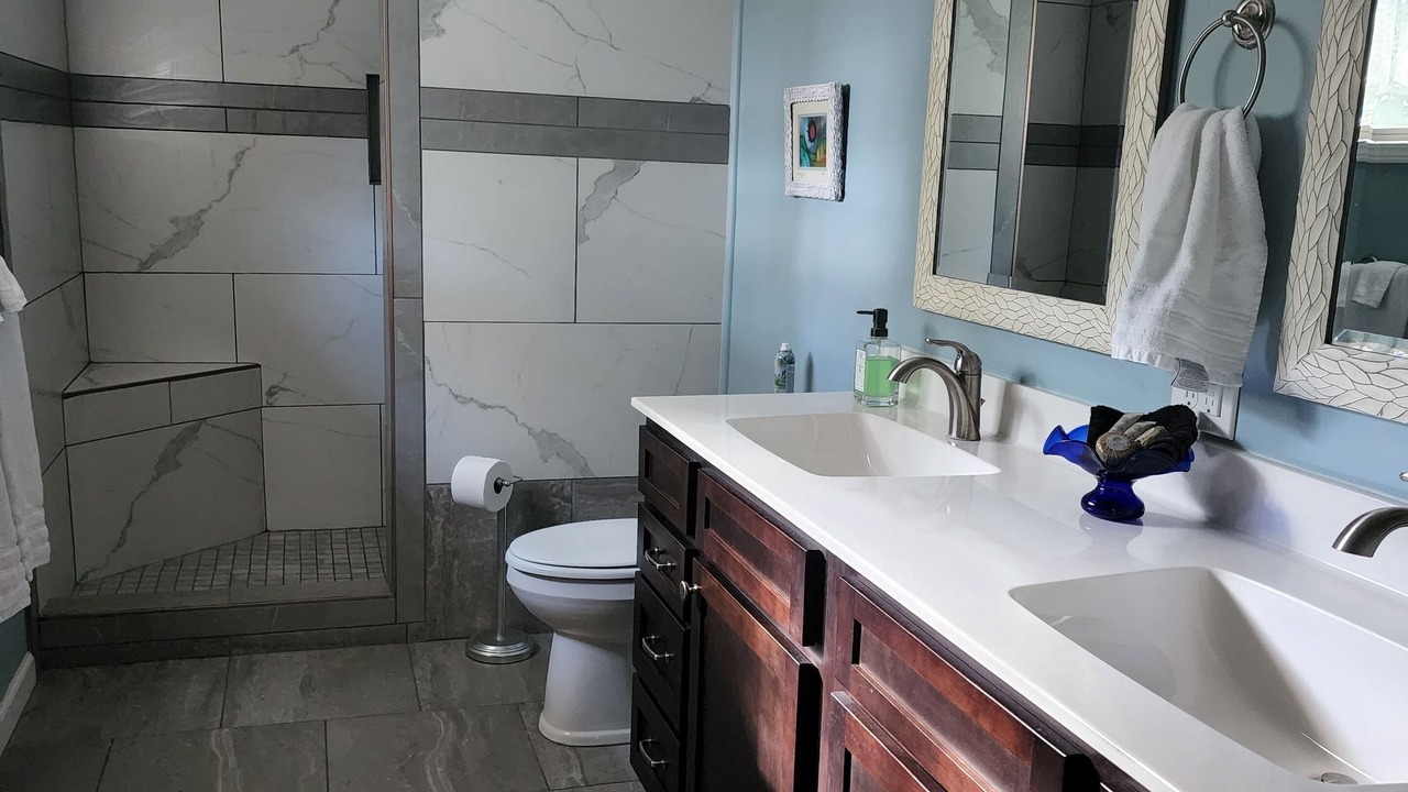 Photo of Bathroom in Russellville
