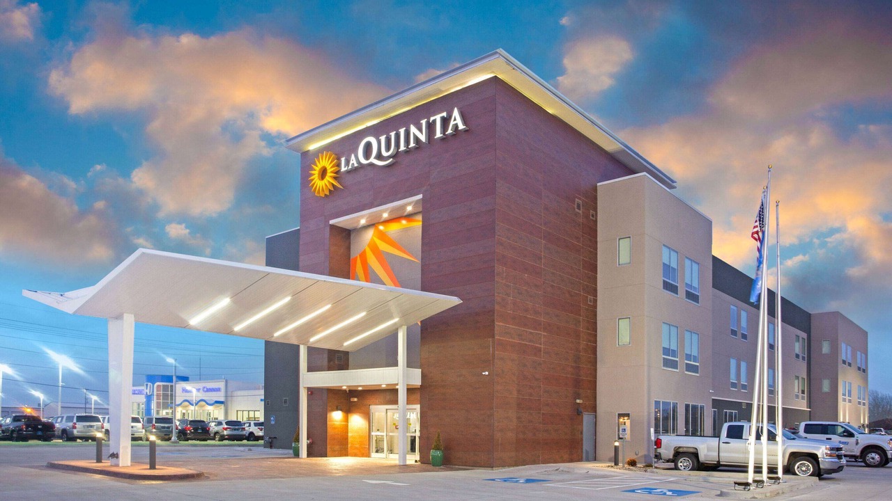 Photo of Buildings in Ponca City