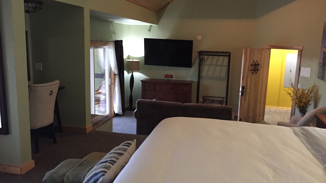 Photo of Bedroom in Munising
