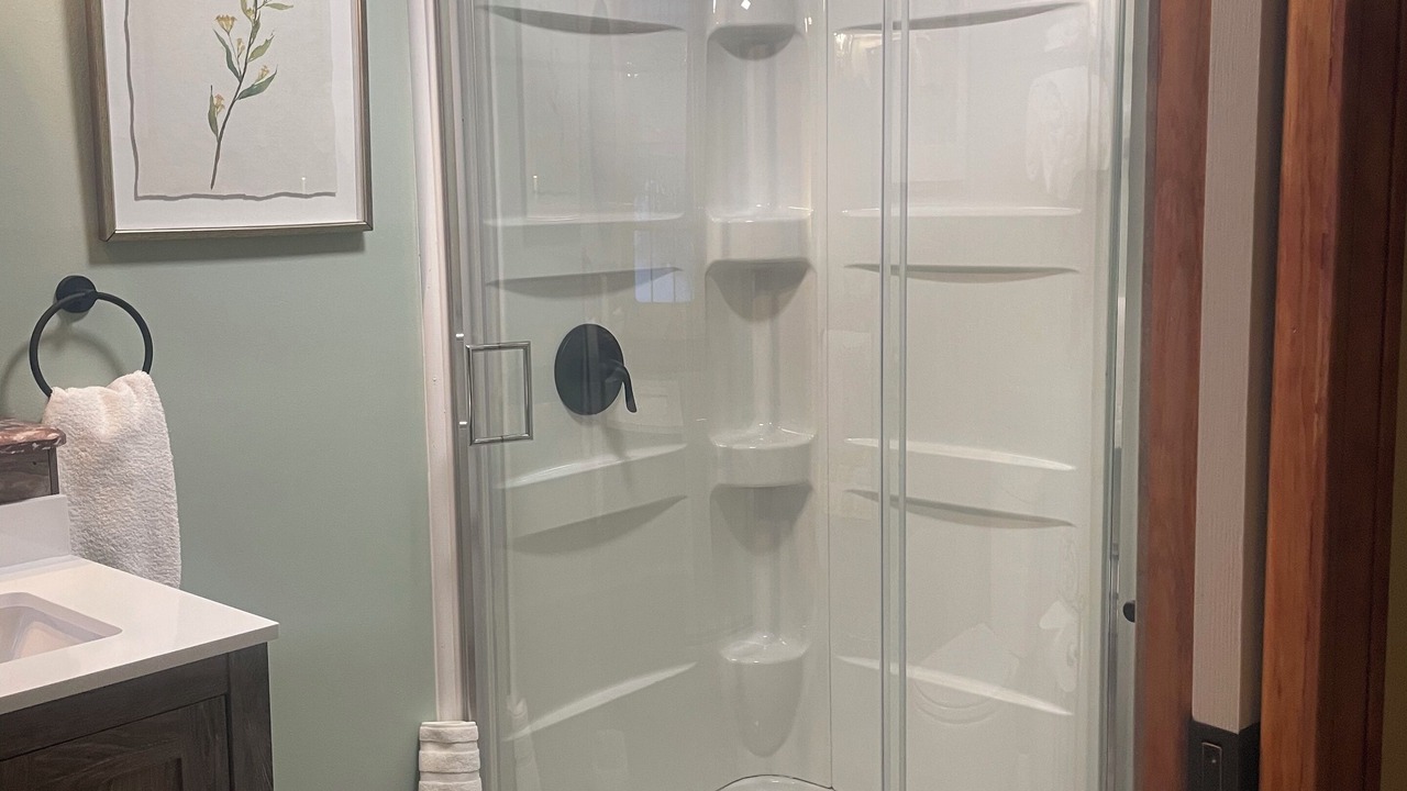 Photo of Bathroom in St. Albans Historic District