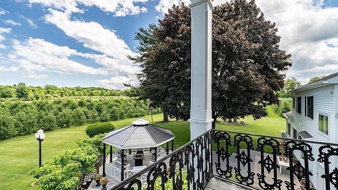 Photo of Patio Balcony in Sodus