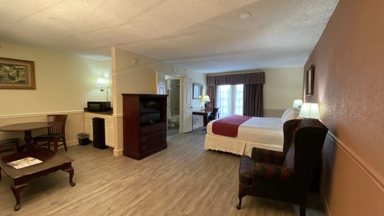 Photo of Bedroom in Lobdell/Woodale