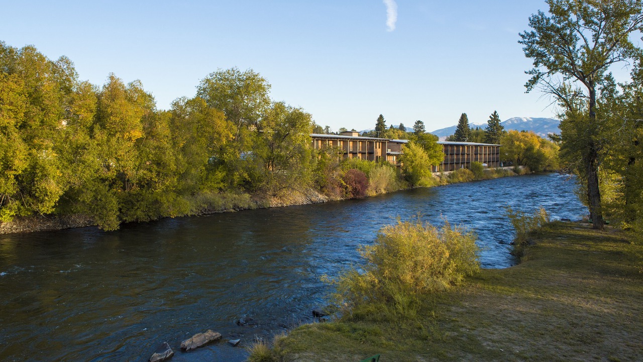 Photo of Outdoor in Salmon