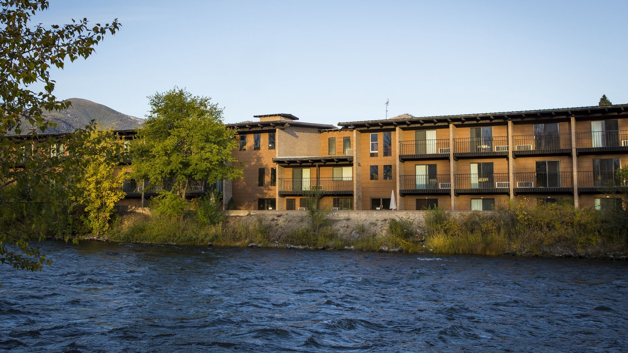 Photo of Outdoor in Salmon